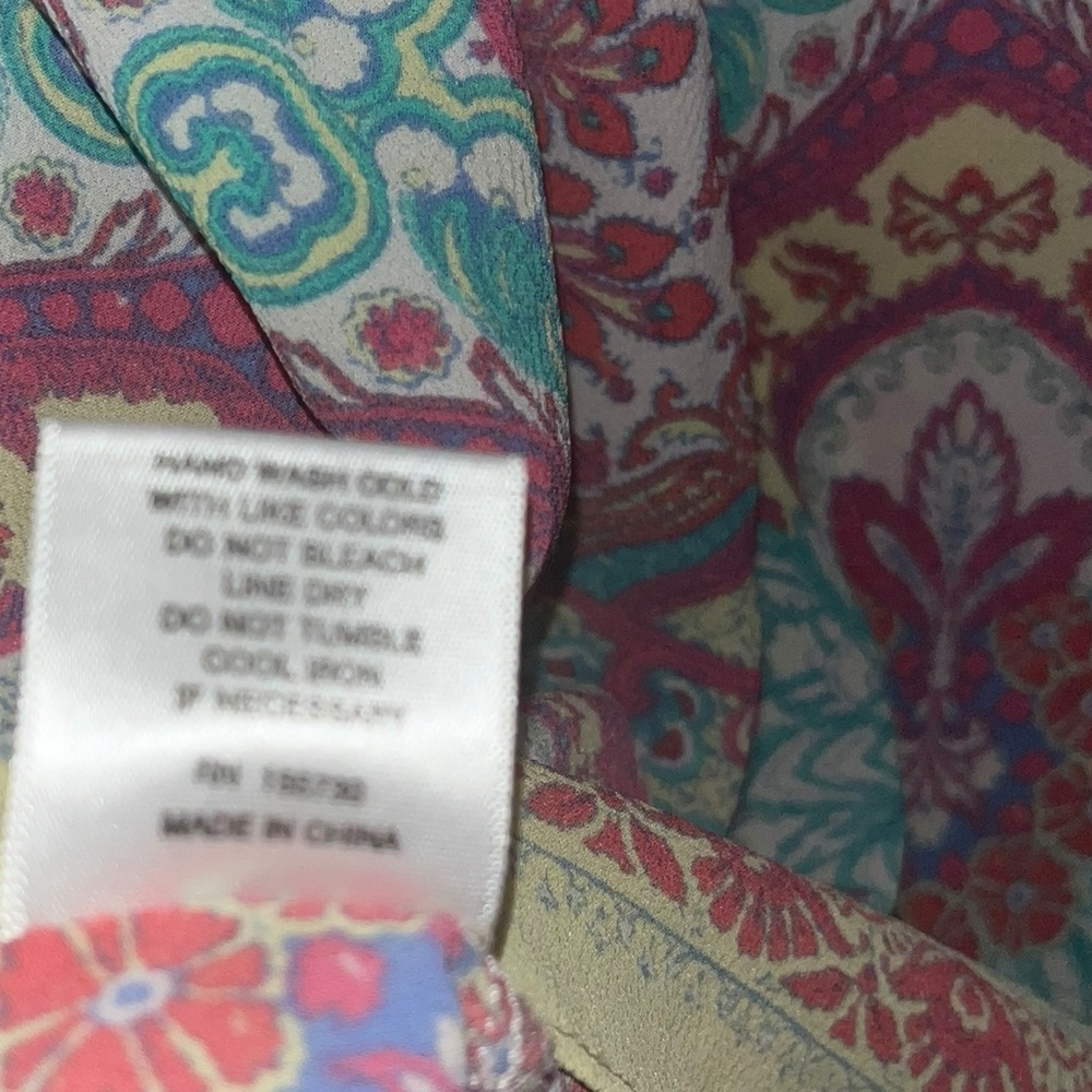 Rose & Olive Tank Blouse Size S - Picture 2 of 5